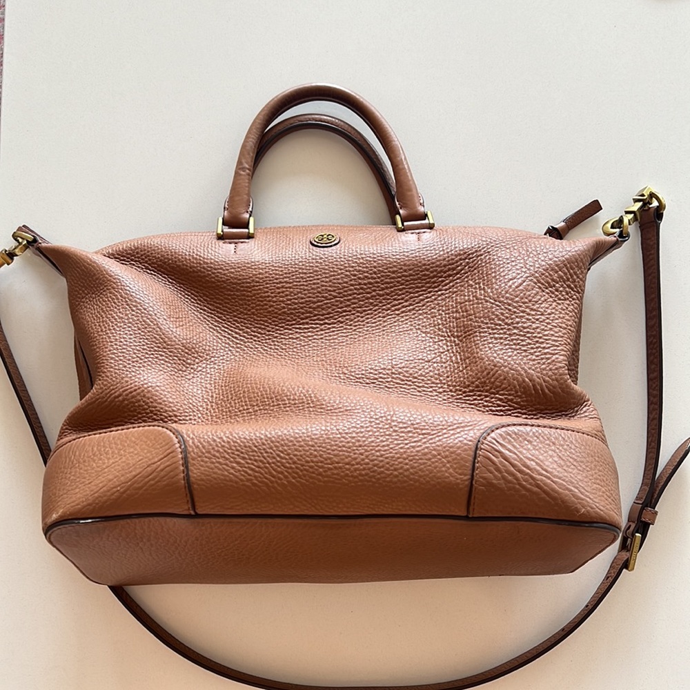 Tory Burch (removable) crossbody Satchal slouchy